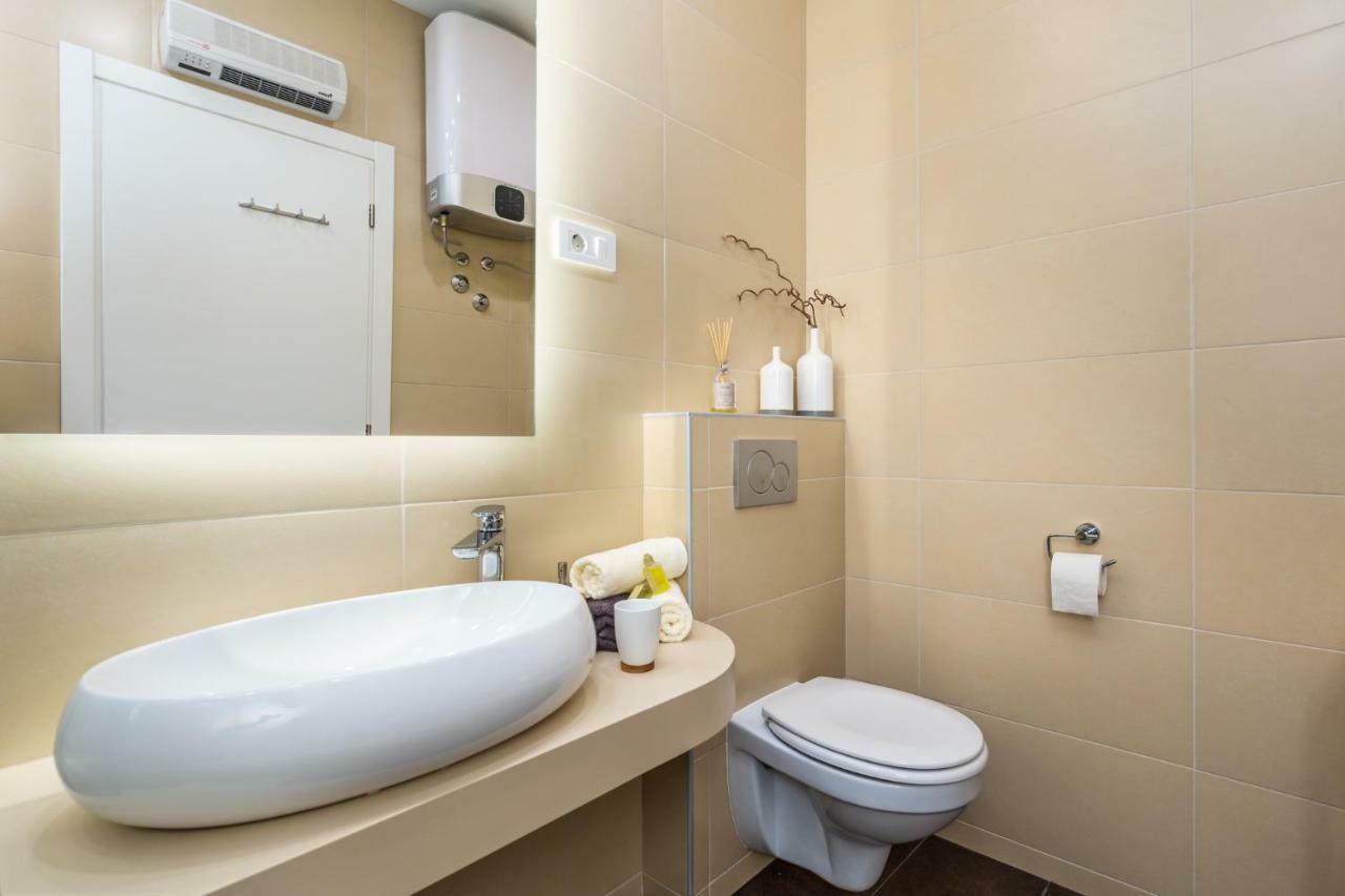 Apartman Deark Apartment Rijeka Exterior photo